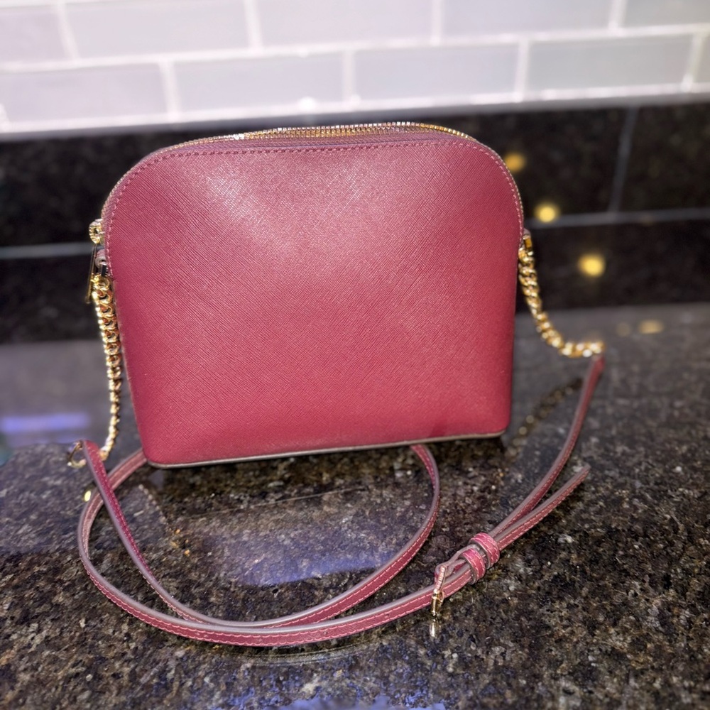 Michael Kors Red Crossbody Bag with Gold Chain - Picture 2 of 3